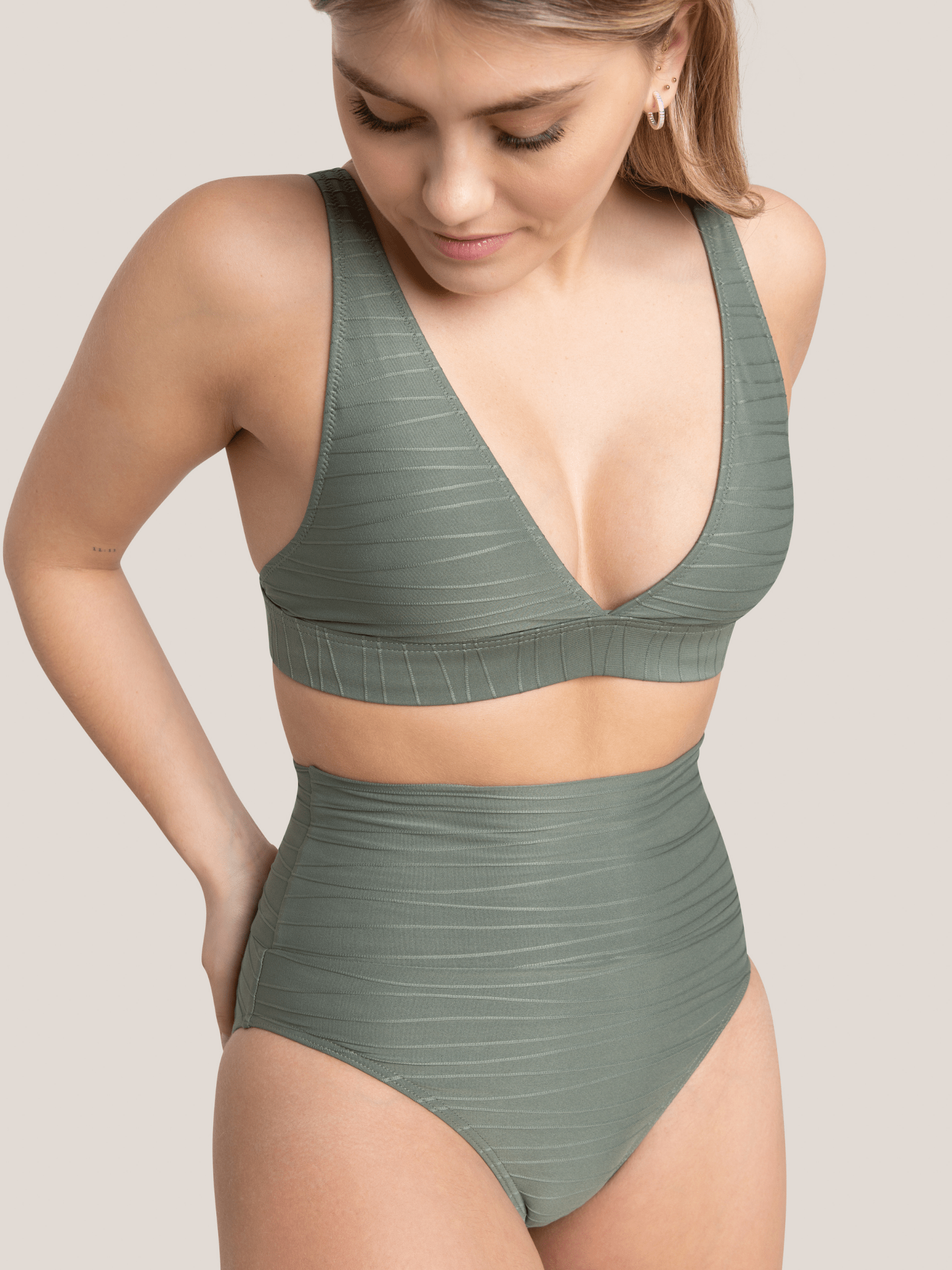 Extreme high waisted swim 2025 bottoms