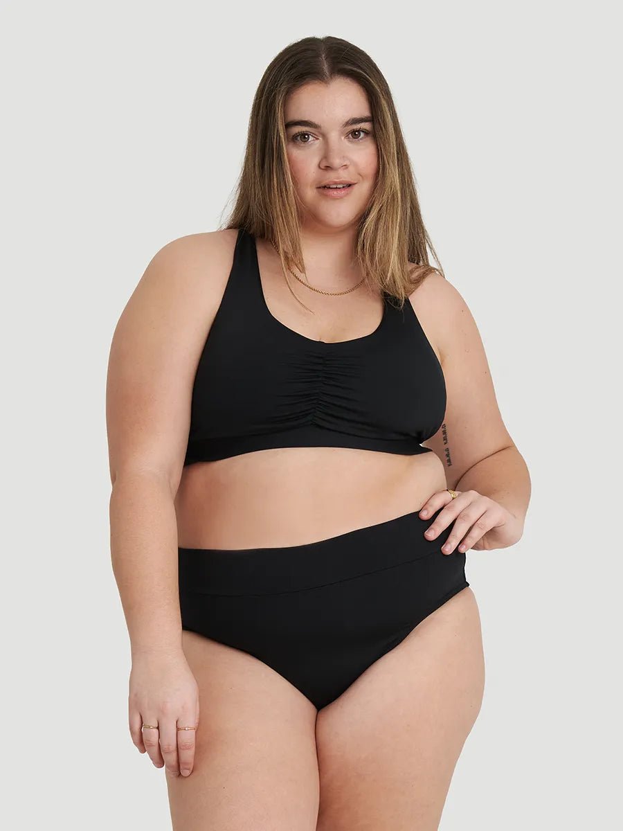 Aurélie porte la taille XL | Aurélie is wearing size XL