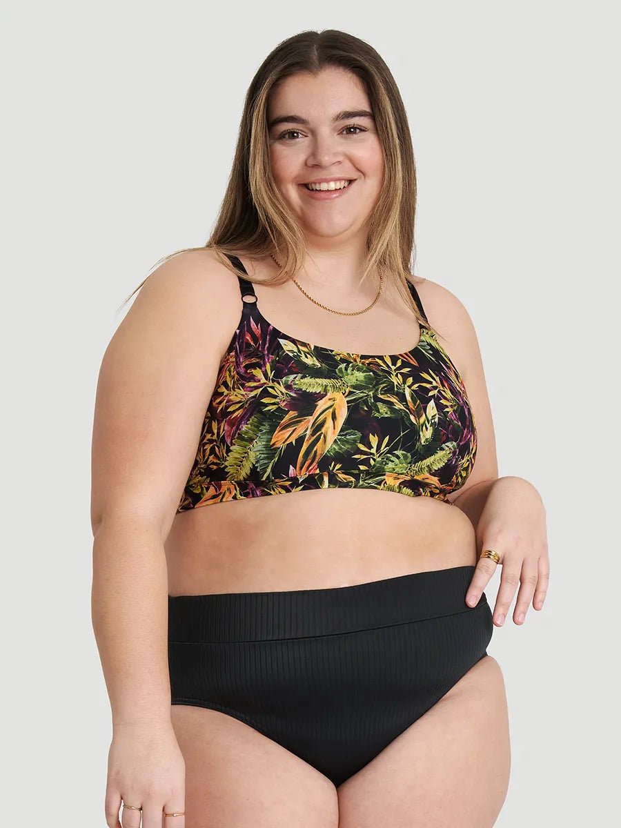 Aurélie porte la taille XL | Aurélie is wearing size XL
