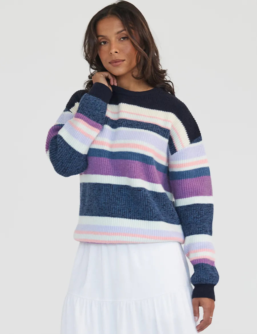 Camille porte la taille S | Camille is wearing size S