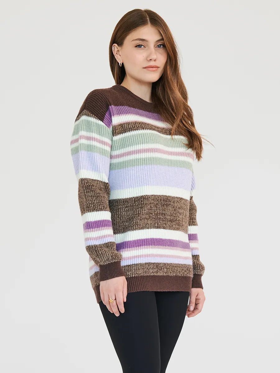 Marie-William porte la taille S | Marie-William is wearing size S