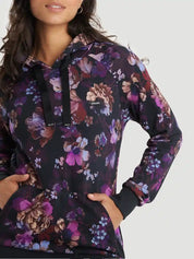 Camille porte la taille S | Camille is wearing size S