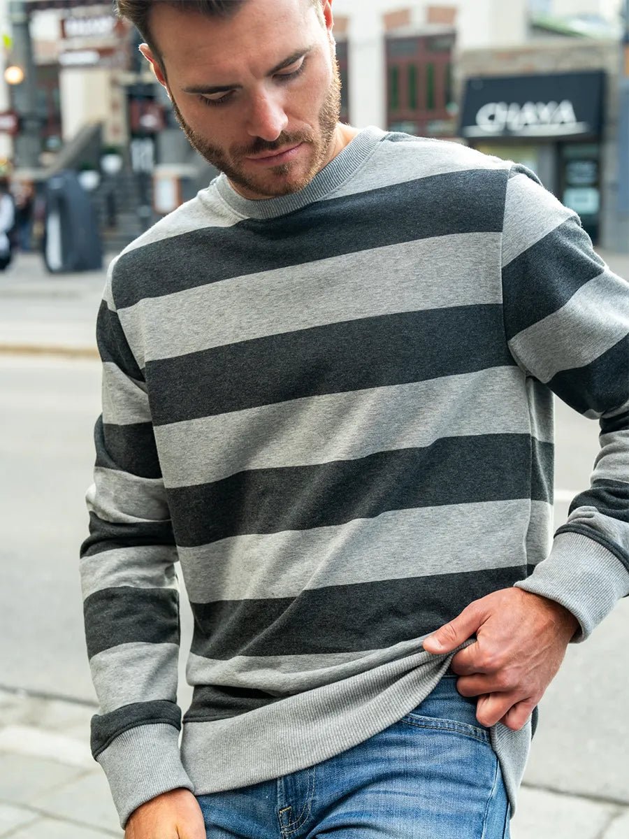 Le mannequin porte la taille M | The model is wearing size M