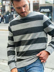 Le mannequin porte la taille M | The model is wearing size M