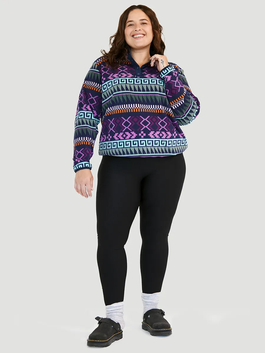 Dahlia porte la taille XXL | Dahlia is wearing size XXL