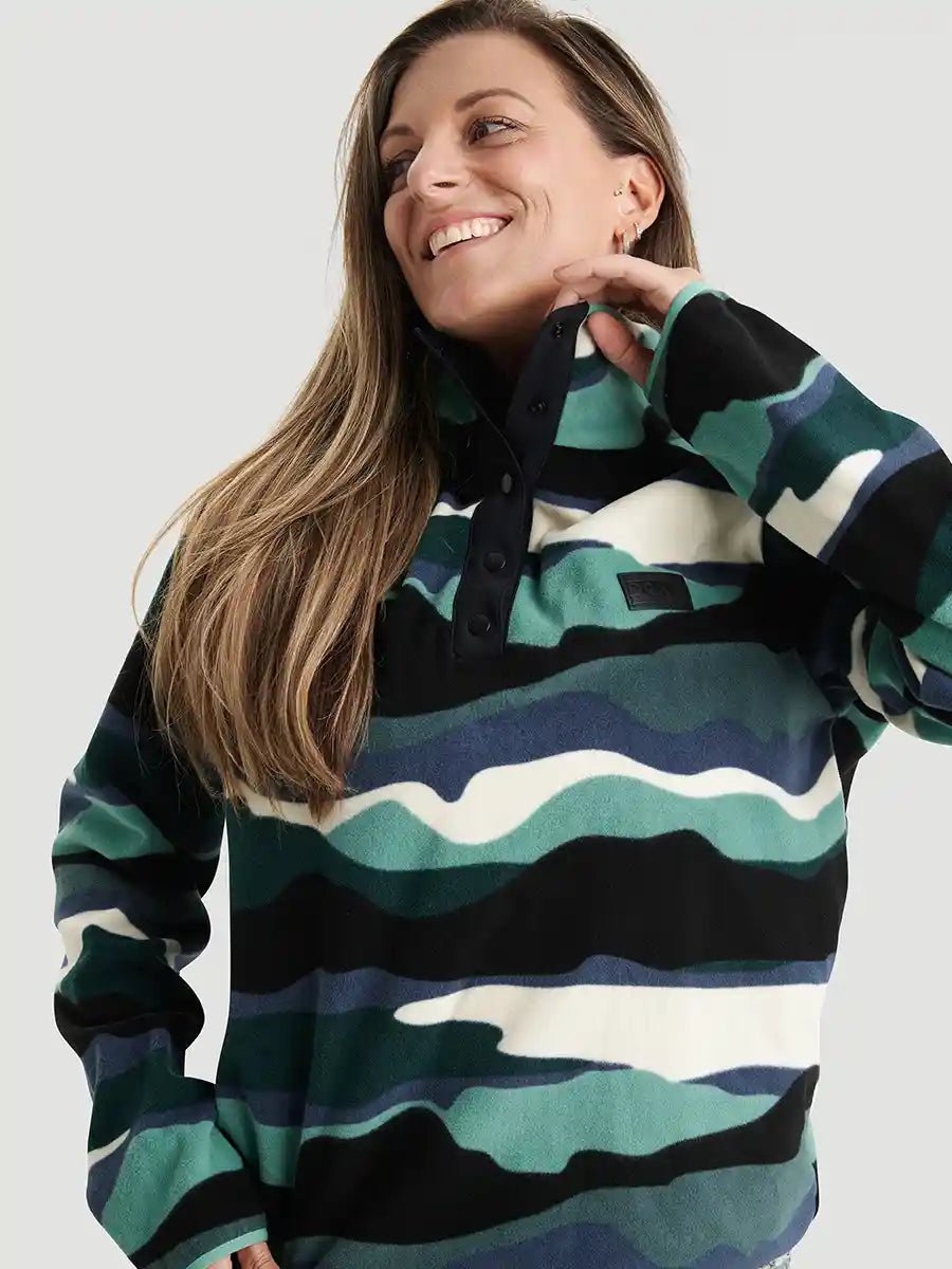 Cynthia porte la taille S | Cynthia is wearing size S