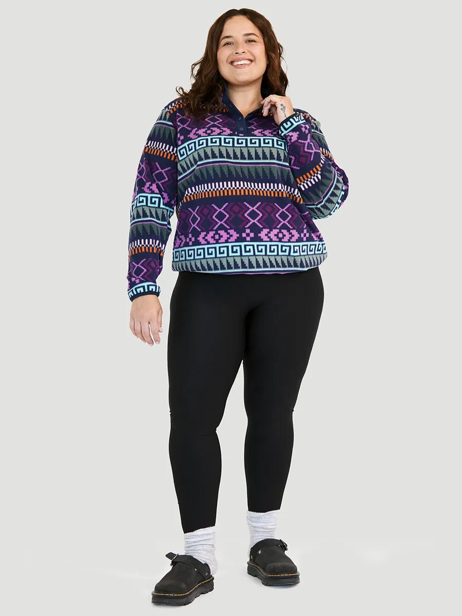 Dahlia porte la taille XXL | Dahlia is wearing size XXL