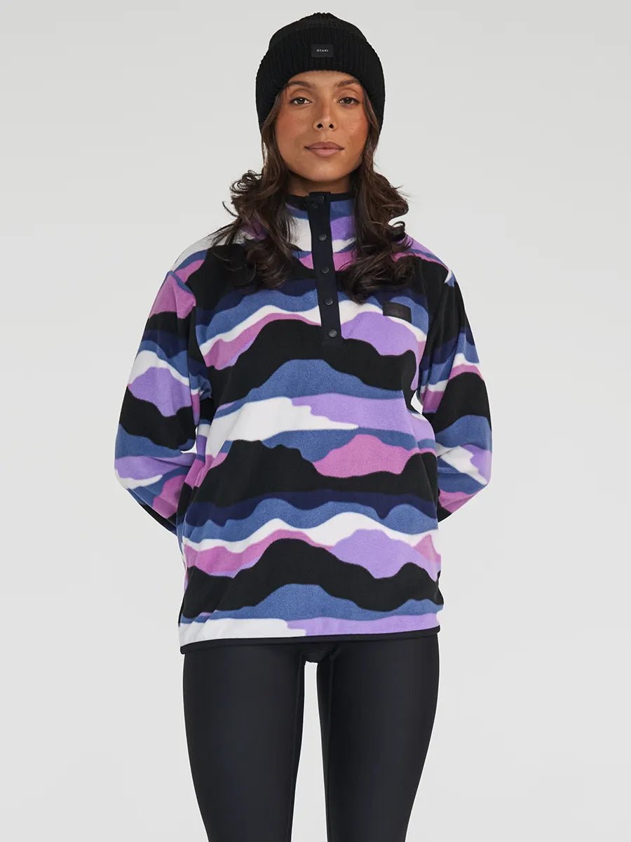 Camille porte la taille S | Camille is wearing size S