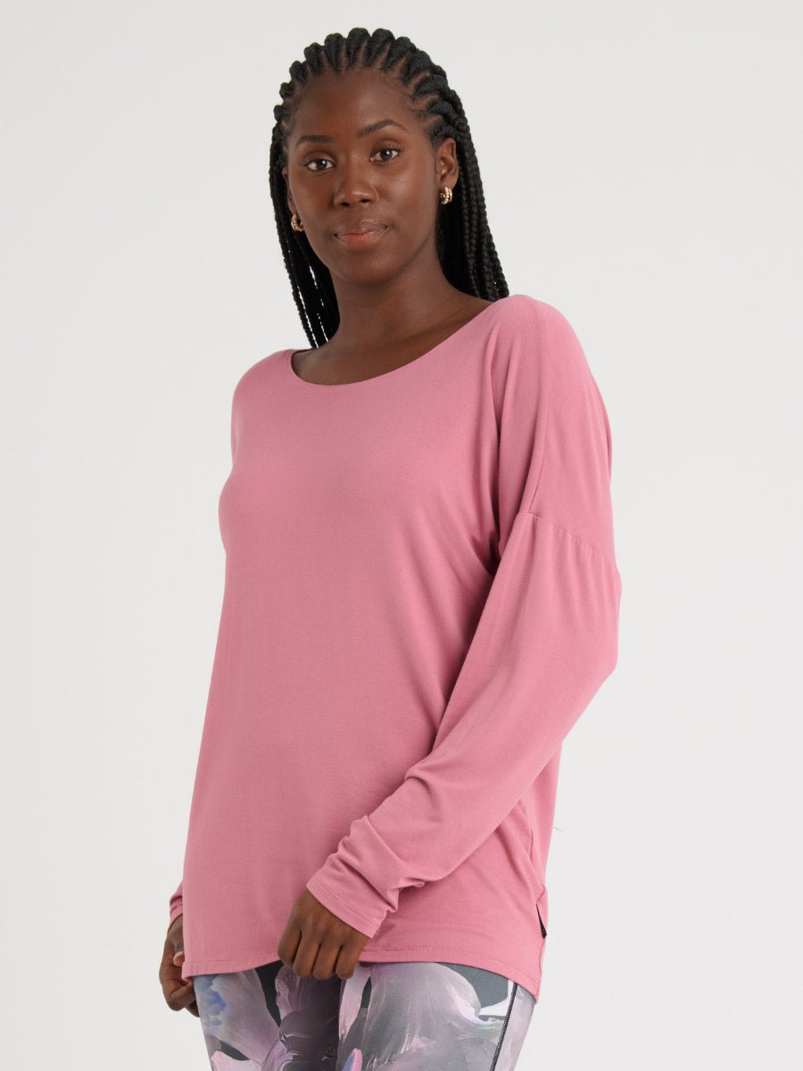 Katheline porte la taille S | Katheline is wearing size S