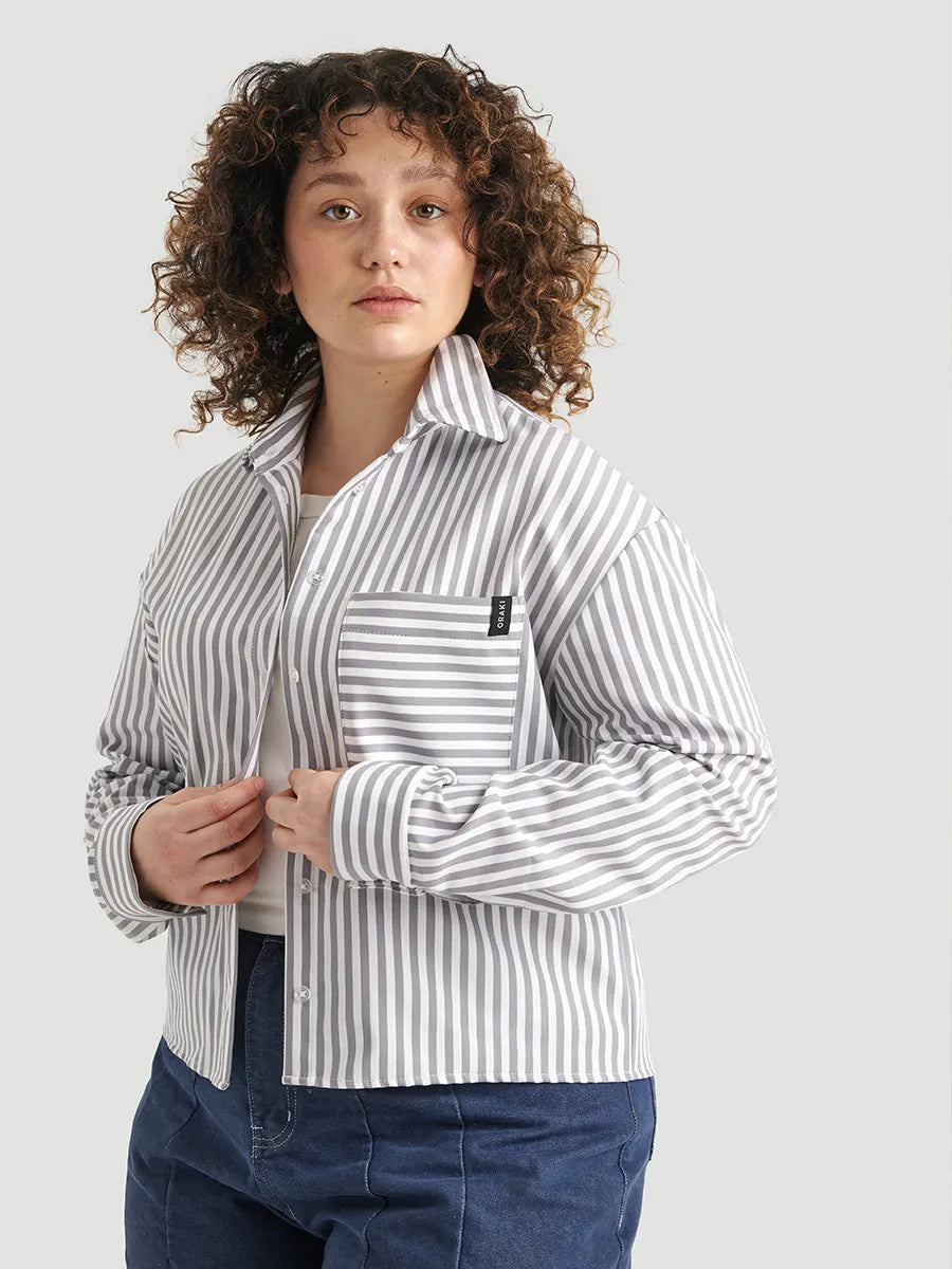 Félixe porte la taille L | Félixe is wearing size L