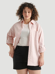 Félixe porte la taille L | Félixe is wearing size L
