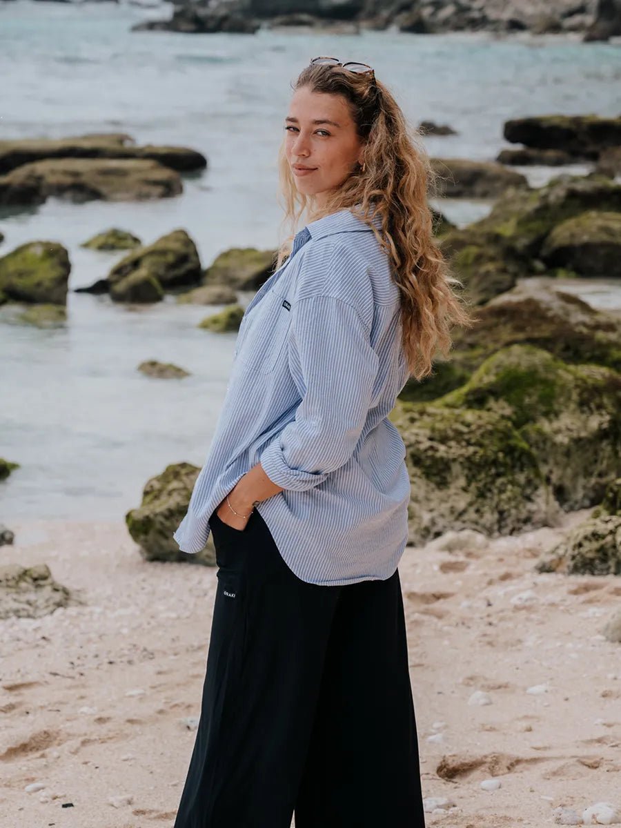 Le modèle porte la taille S | The model is wearing size S