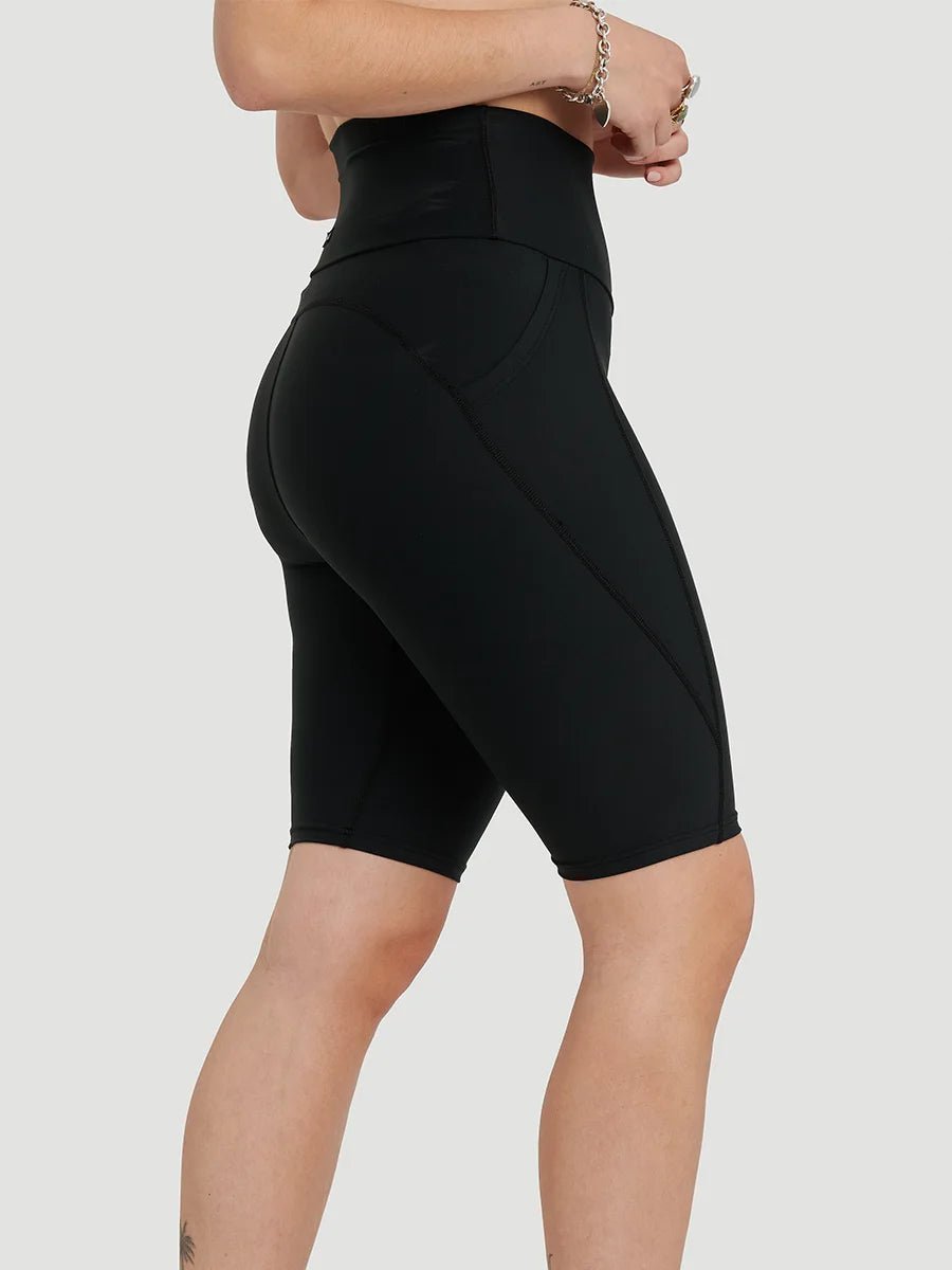 Marie - William porte la taille S | Marie - William is wearing size S