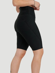 Marie - William porte la taille S | Marie - William is wearing size S
