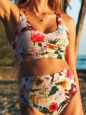 Haut de maillot avec fronces et dos croisé ajustable Muse - Jardin d'été