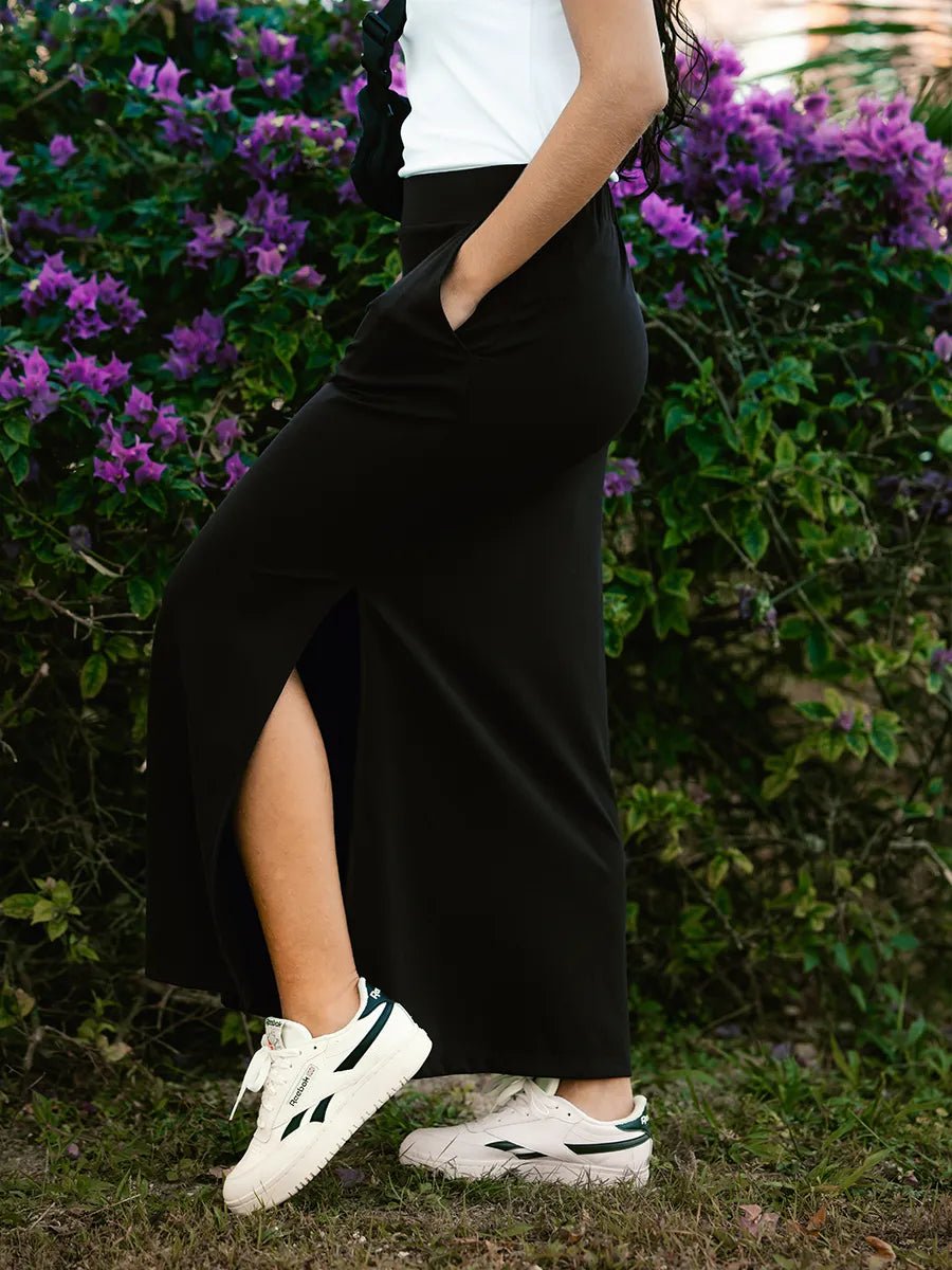 Le modèle porte la taille S | The model is wearing size S