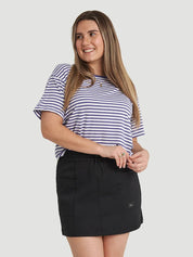 Leanne porte la taille M | Leanne is wearing size M