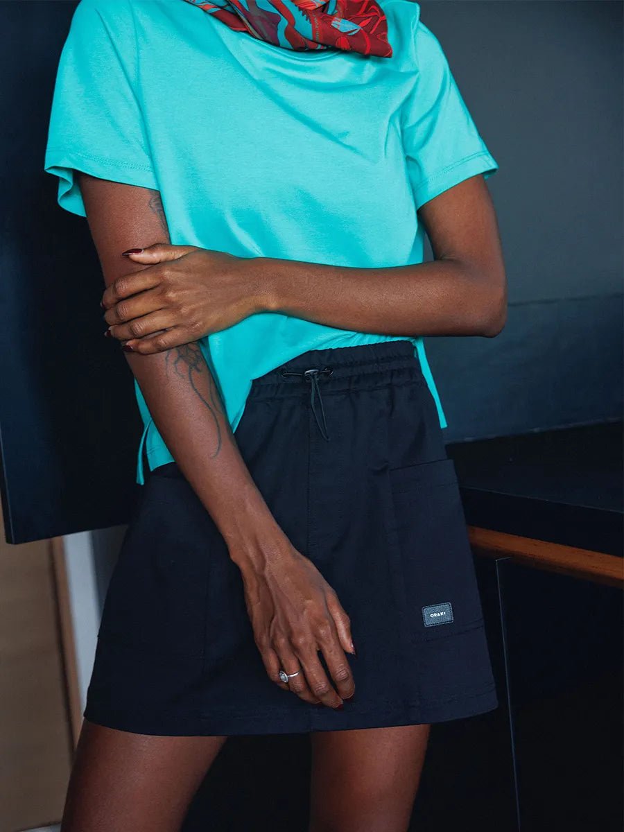 Le modèle porte la taille S | The model is wearing size S