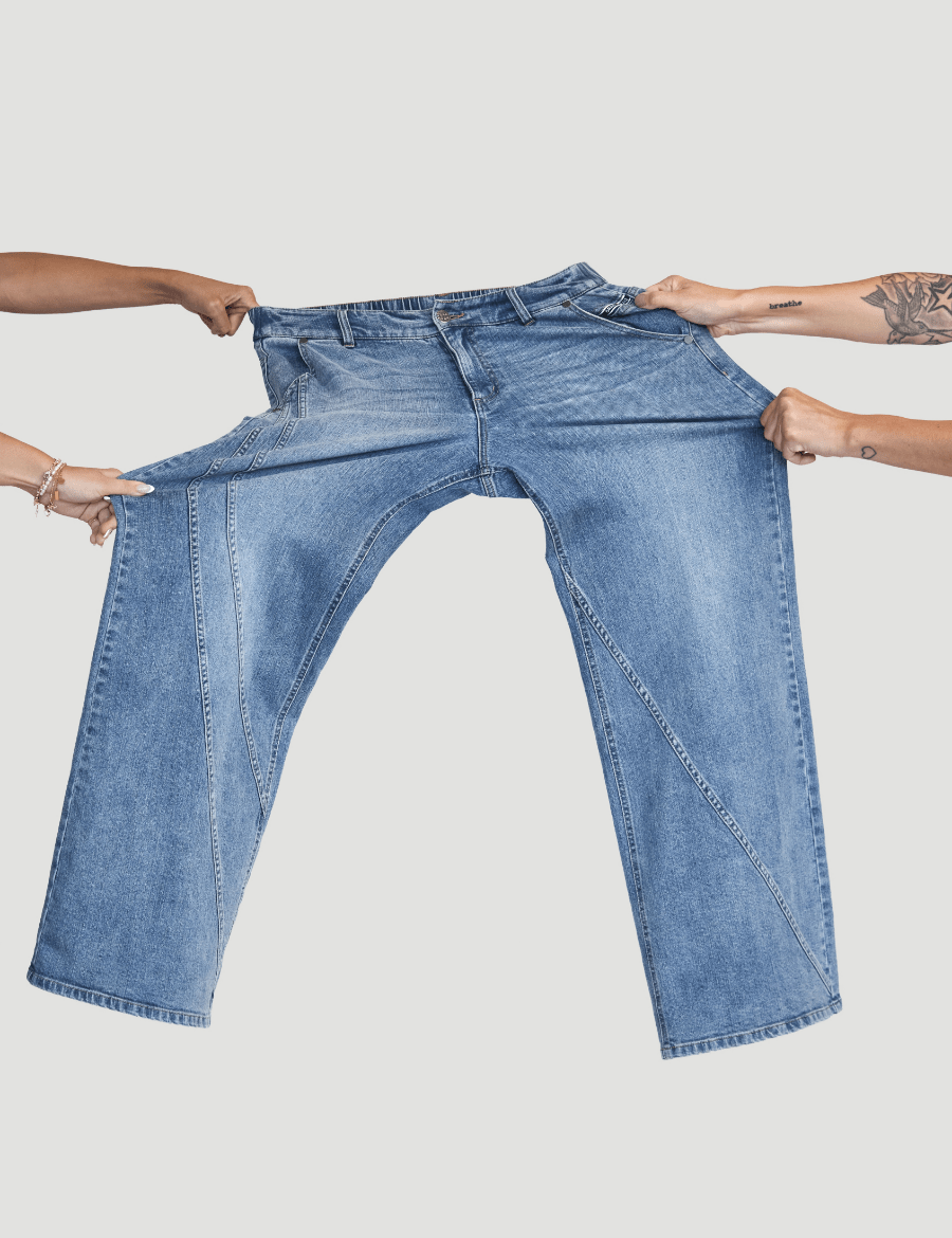 Le jean jambes larges ZOE - Saint-Laurent