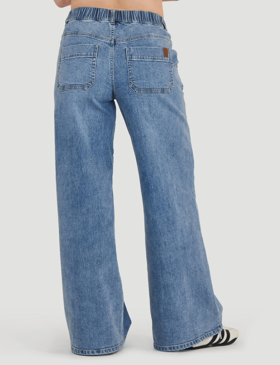 Le jean jambes larges ZOE - Saint-Laurent