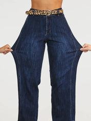 Camille porte la taille S | Camille is wearing size S