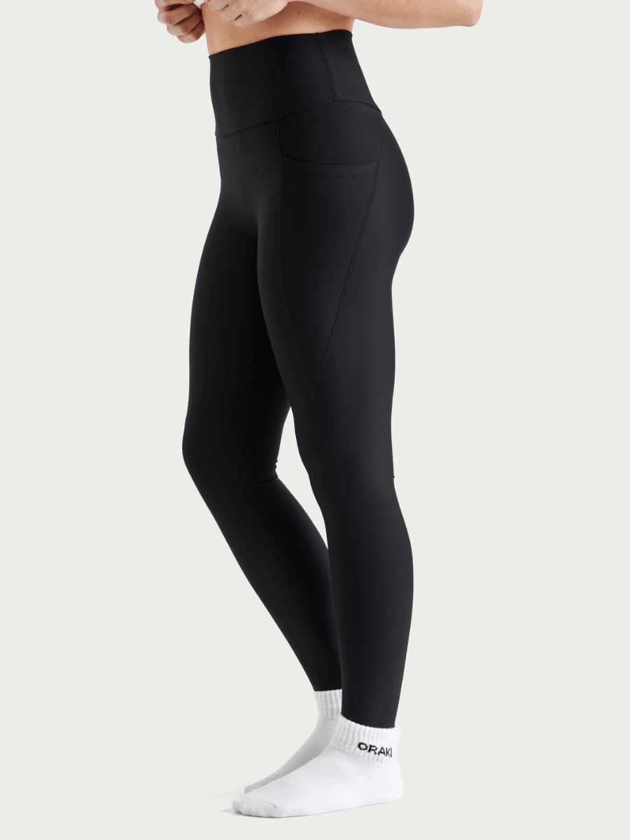 Virginie porte la taille S | Virginie is wearing size S