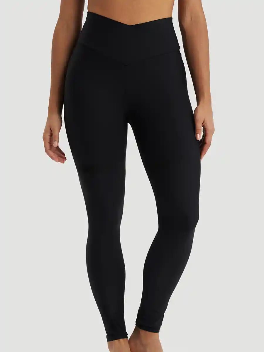 Camille porte la taille S | Camille is wearing size S