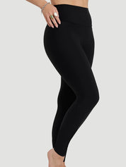 Marie - William porte la taille S | Marie - William is wearing size S