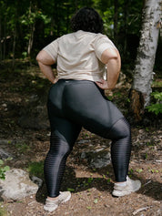 Soraya porte la taille 1X | Soraya is wearing size 1X