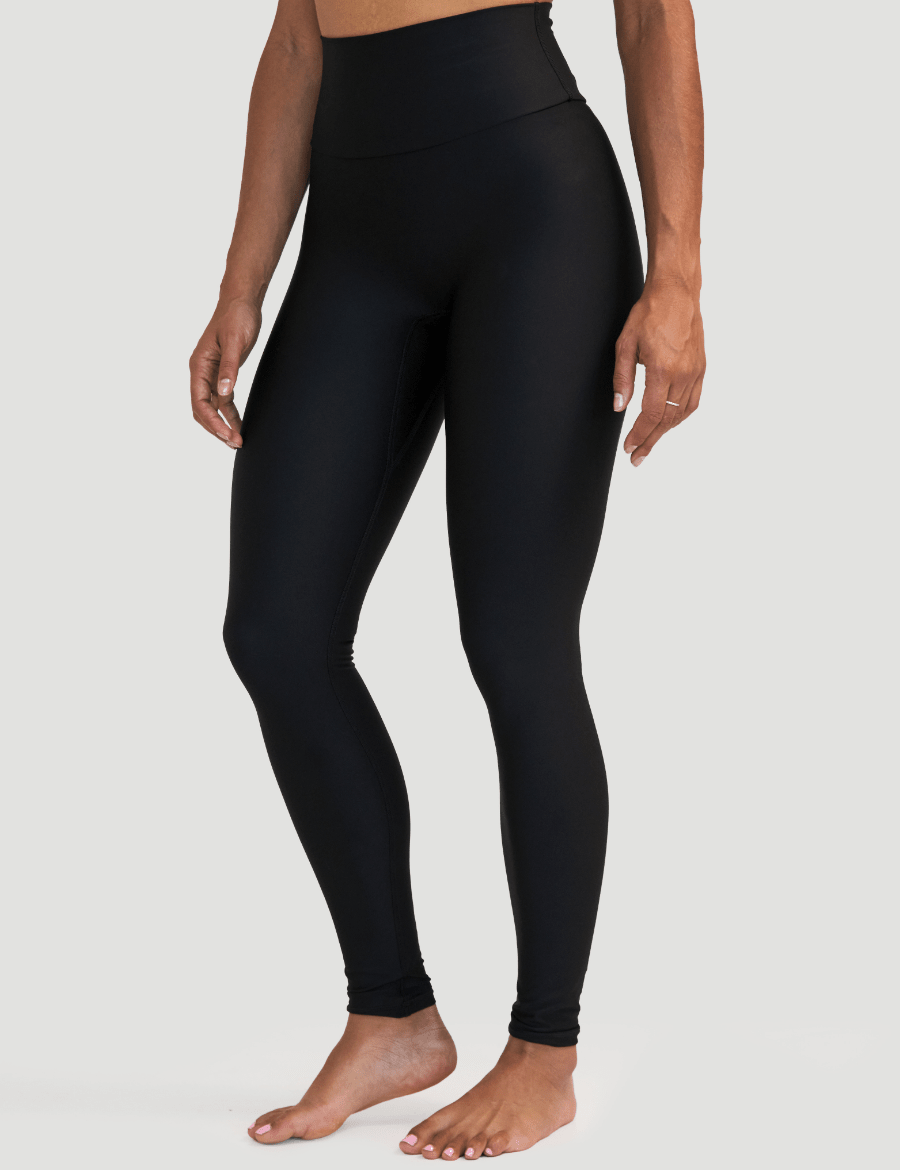 Camille porte la taille S | Camille is wearing size S