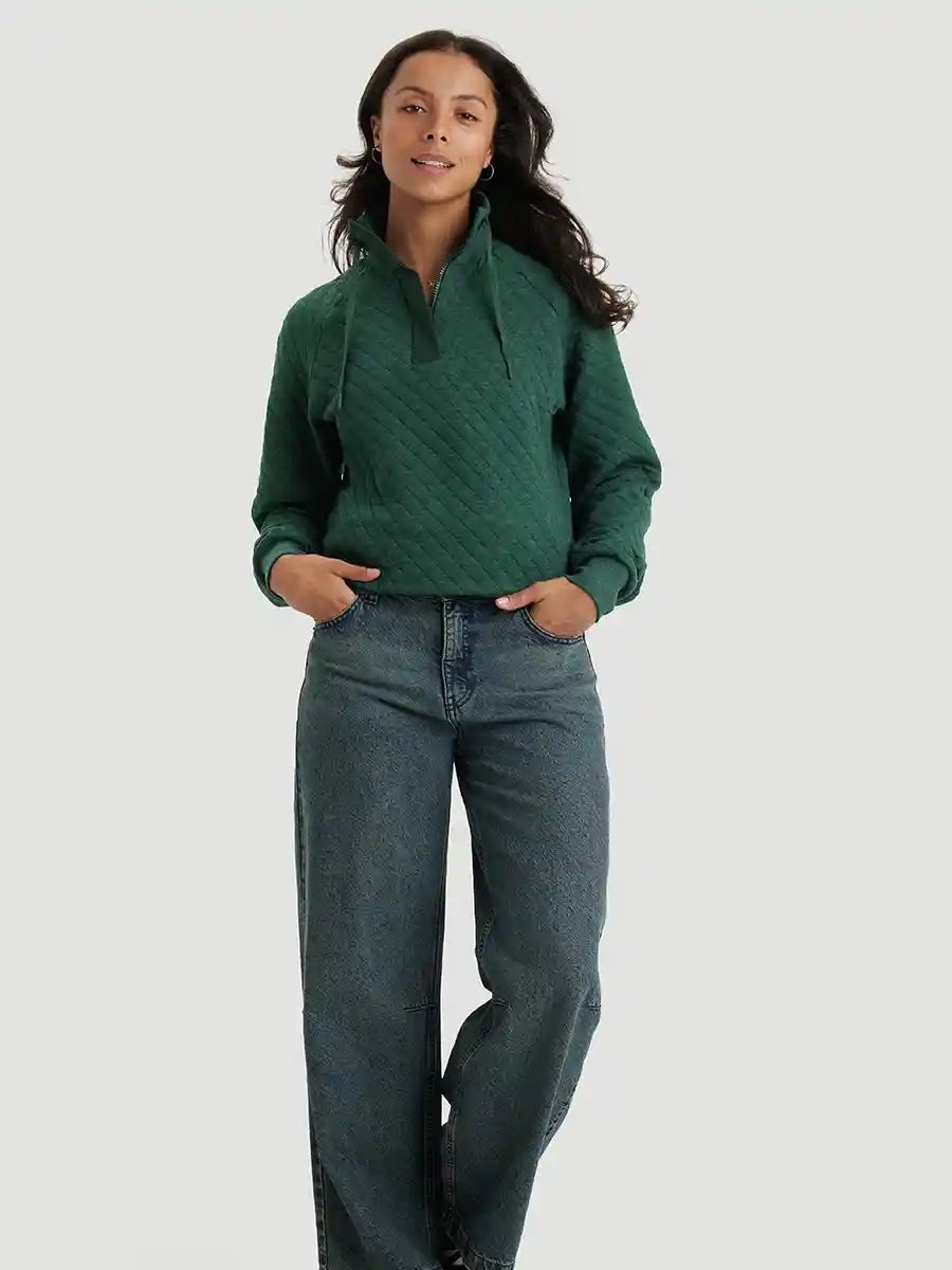 Camille porte la taille S | Camille is wearing size S