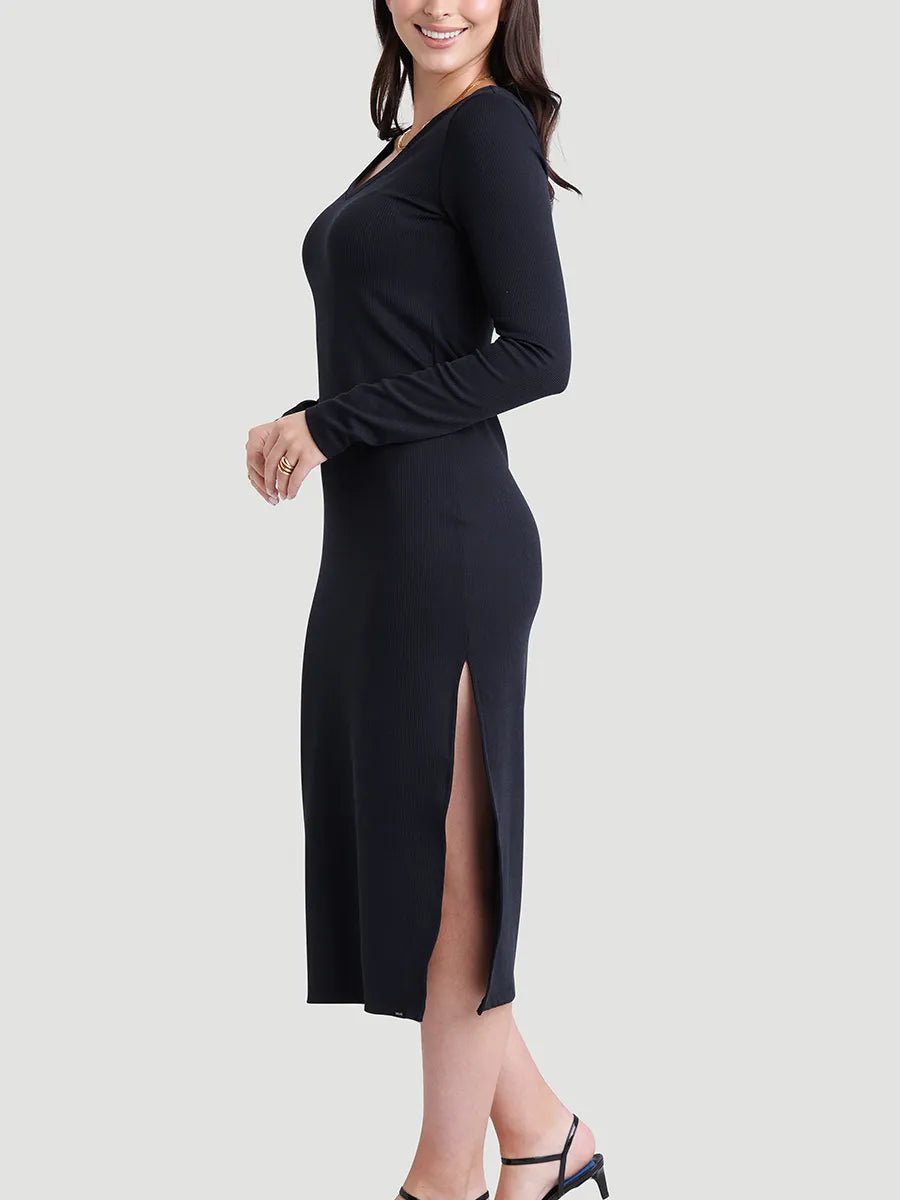 Le modèle porte la taille S | The model is wearing size S