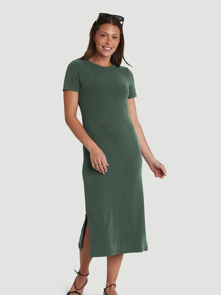 Robe longue manches courtes à col rond Lovely - Pin doux