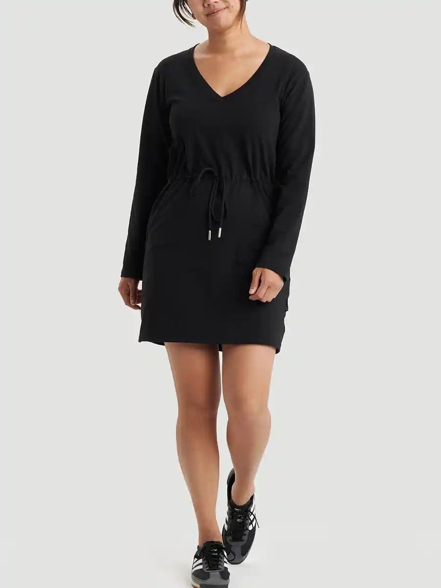 Mélodie porte la taille S | Mélodie is wearing size S