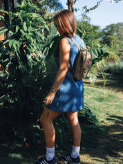 Robe mini en denim sans manches à col rond - Indigo wash