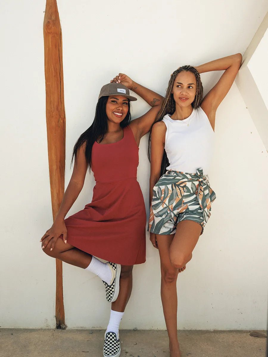 Robe sans manches avec dos croisé bi - matière - Sangria
