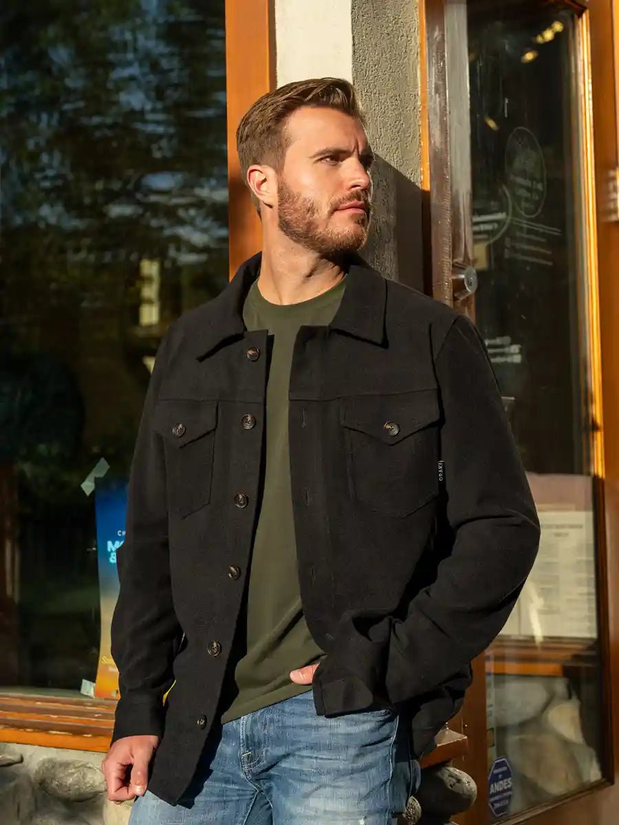 Le modèle porte la taille M | The model is wearing size M