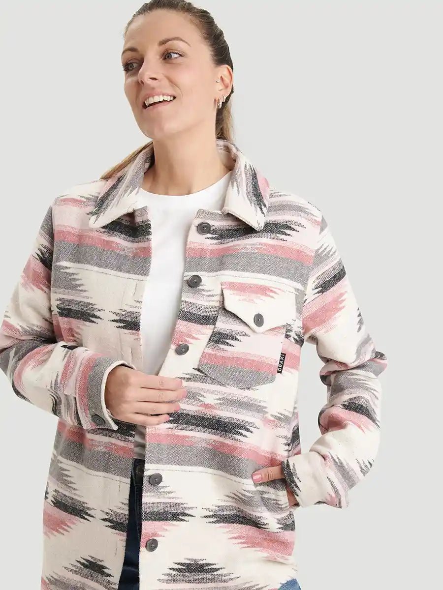 Cynthia porte la taille S | Cynthia is wearing size S