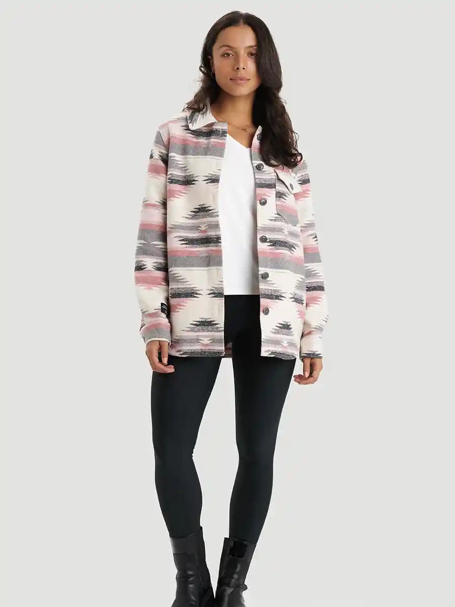 Camille porte la taille S | Camille is wearing size S