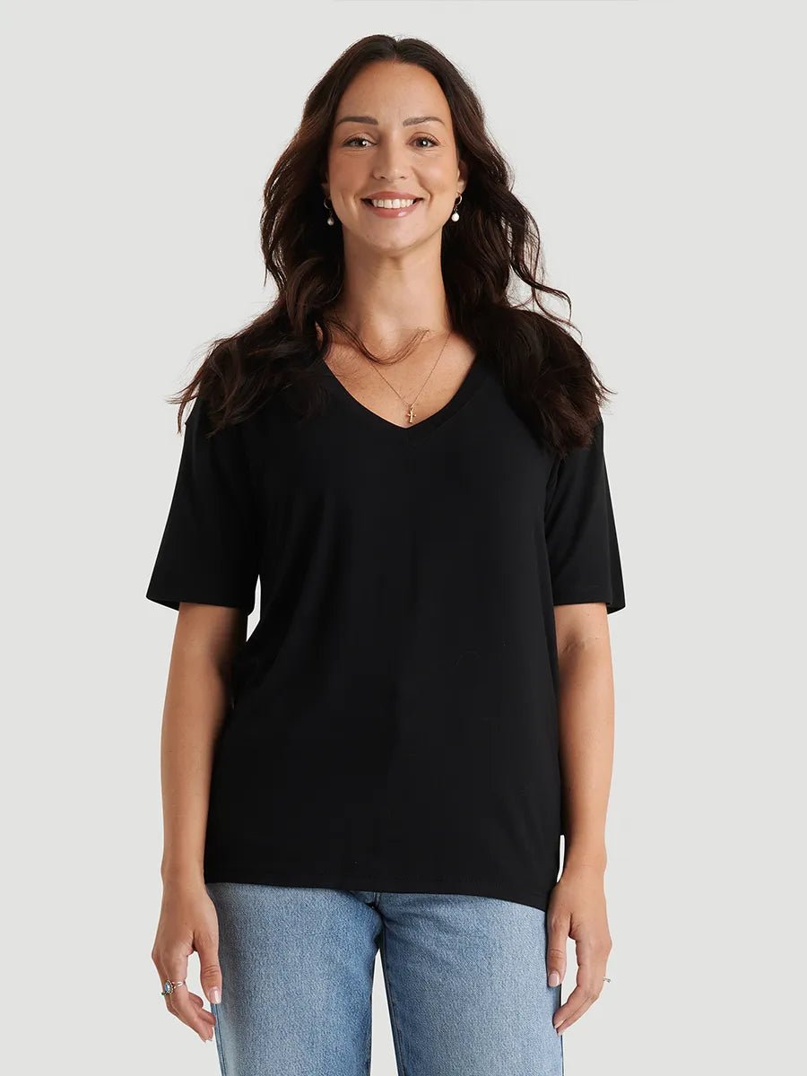 T-shirt ample Ecovero™ col V profond - Noir