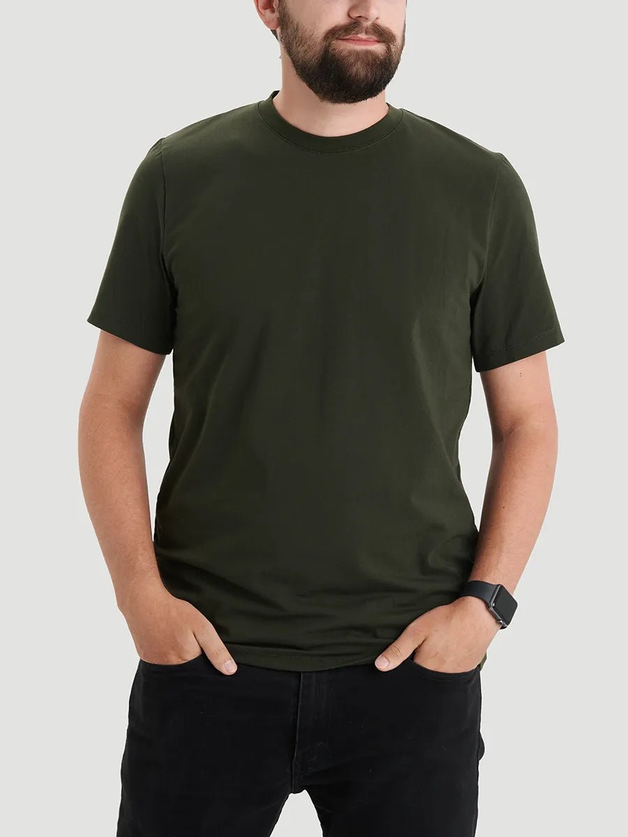 Le mannequin porte la taille L | The model is wearing size L