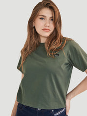 Marie-William porte la taille S | Marie-William is wearing size S