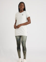 Katheline porte la taille S | Katheline is wearing size S