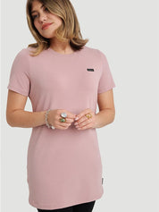 Marie-William porte la taille S | Marie-William is wearing size S