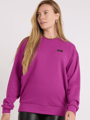 Ingrid porte la taille S | Ingrid is wearing size S