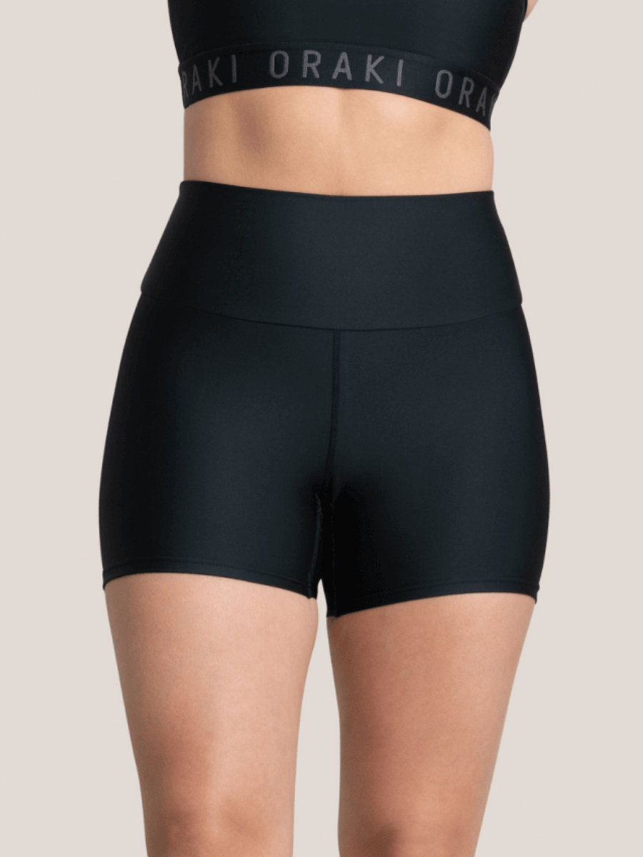Marie-William porte la taille S | Marie-William is wearing size S